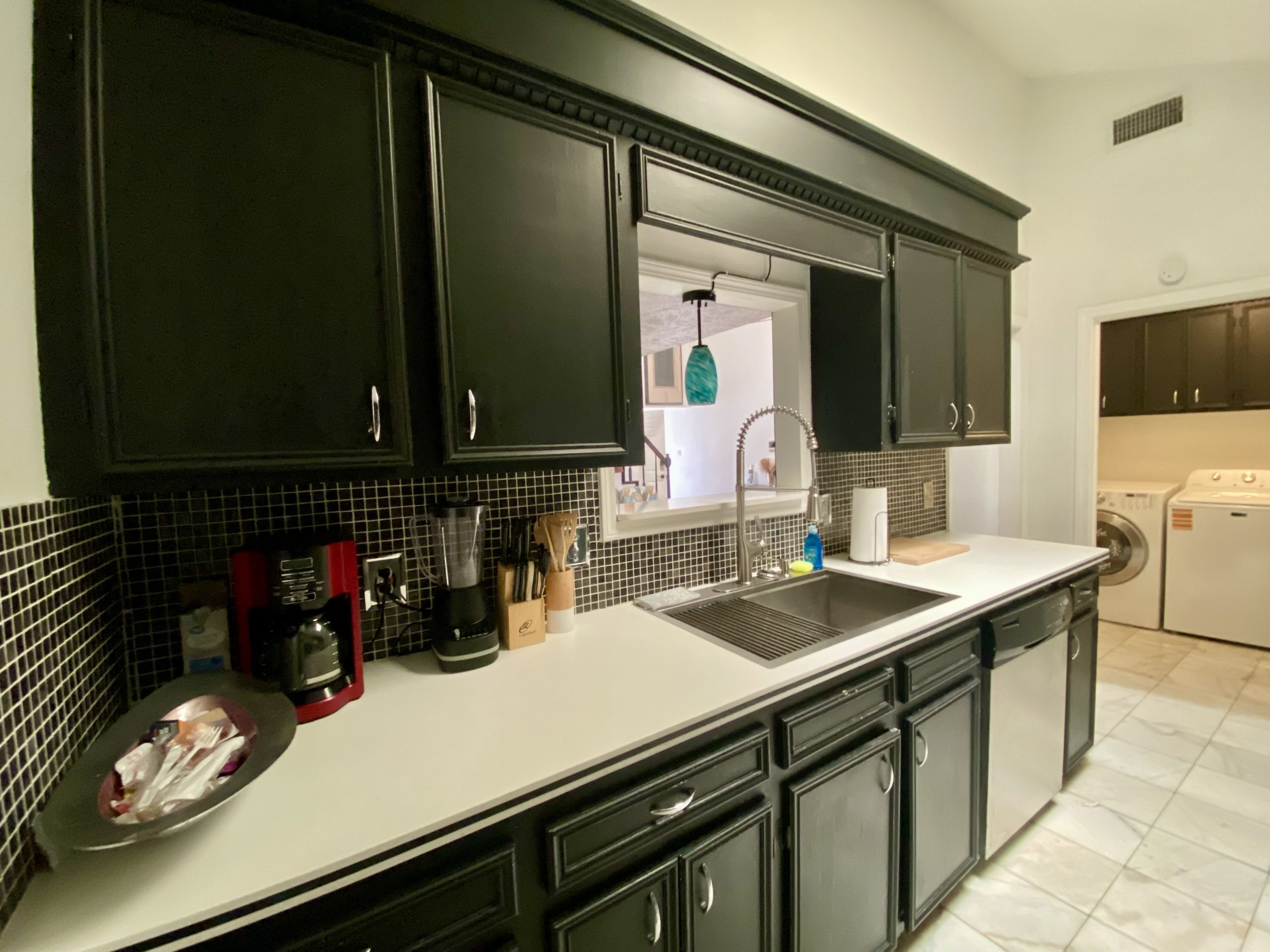 Full Kitchen with cooking utensils